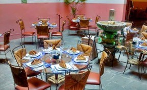 Casa de los MuñecosAlta Cocina Mexicana 